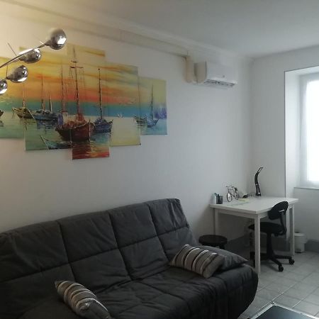 Pegase Meuble 3*** Appartement Fourchambault Buitenkant foto