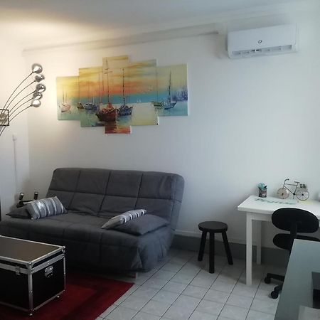 Pegase Meuble 3*** Appartement Fourchambault Buitenkant foto