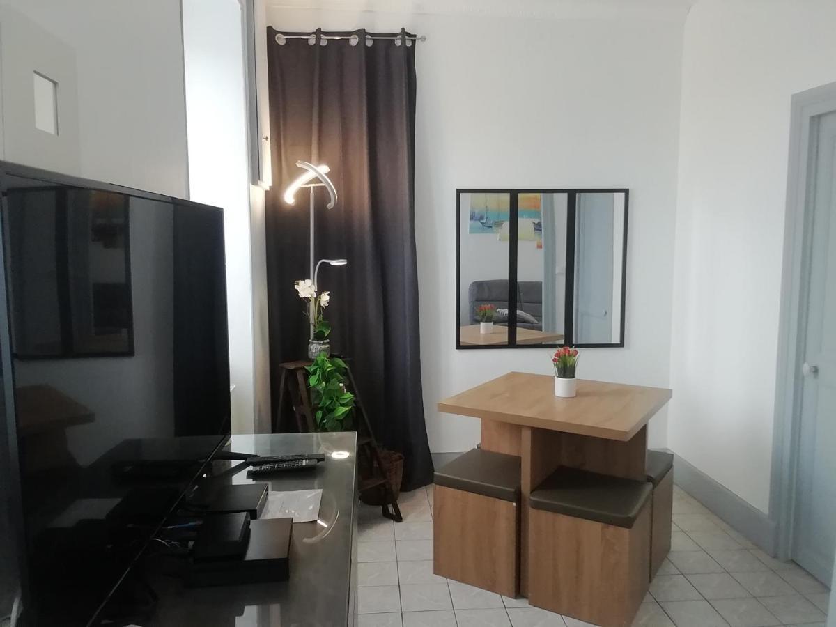 Pegase Meuble 3*** Appartement Fourchambault Buitenkant foto