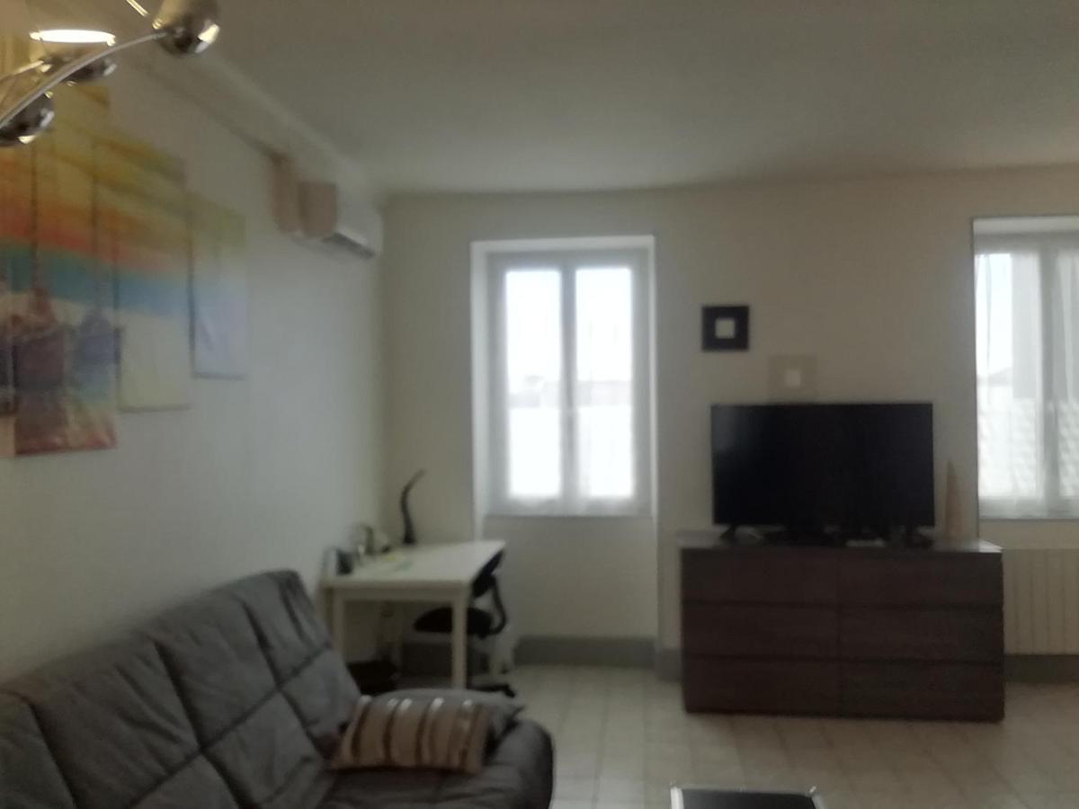 Pegase Meuble 3*** Appartement Fourchambault Buitenkant foto